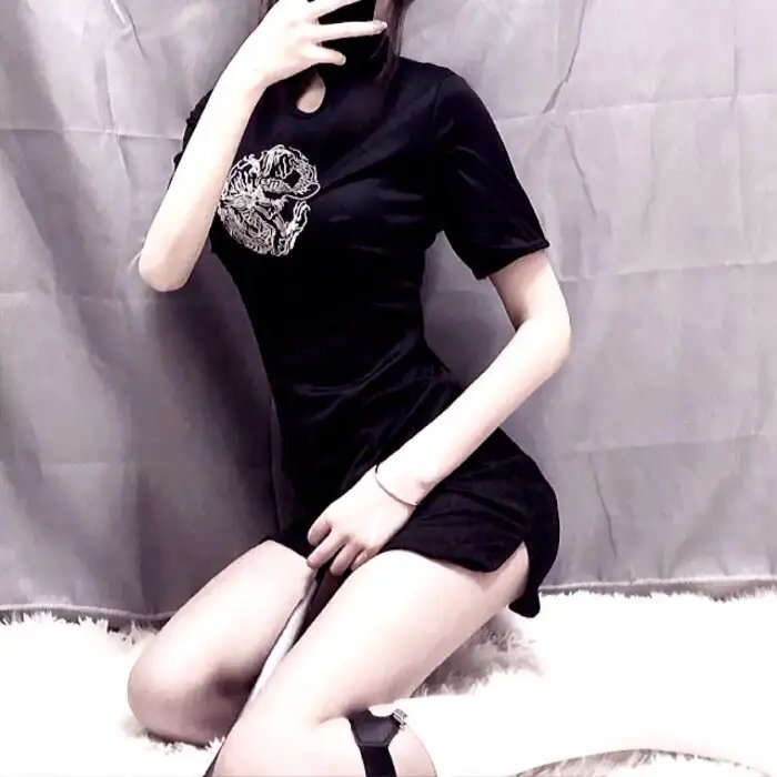 禁足少女罗曼史